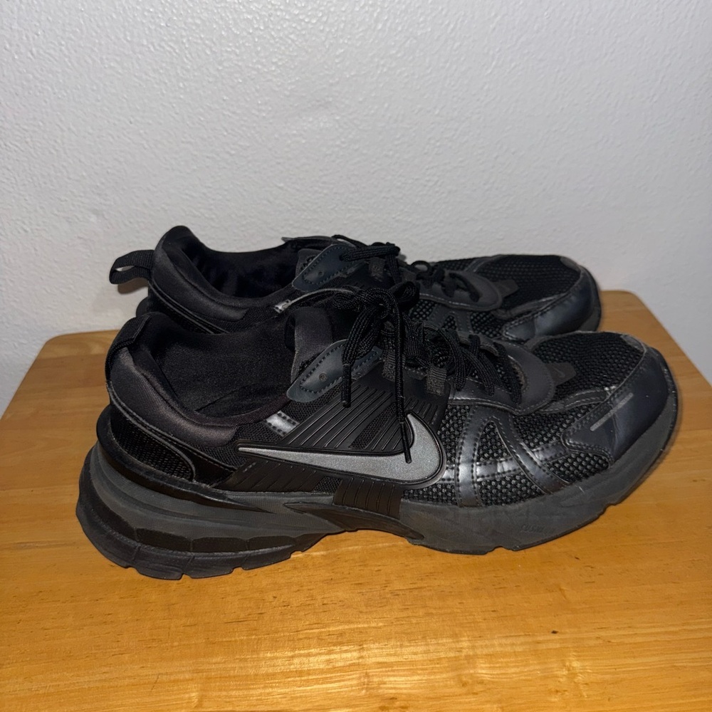 Nike V2K Black Athletic Shoes with Chunky Silhouette